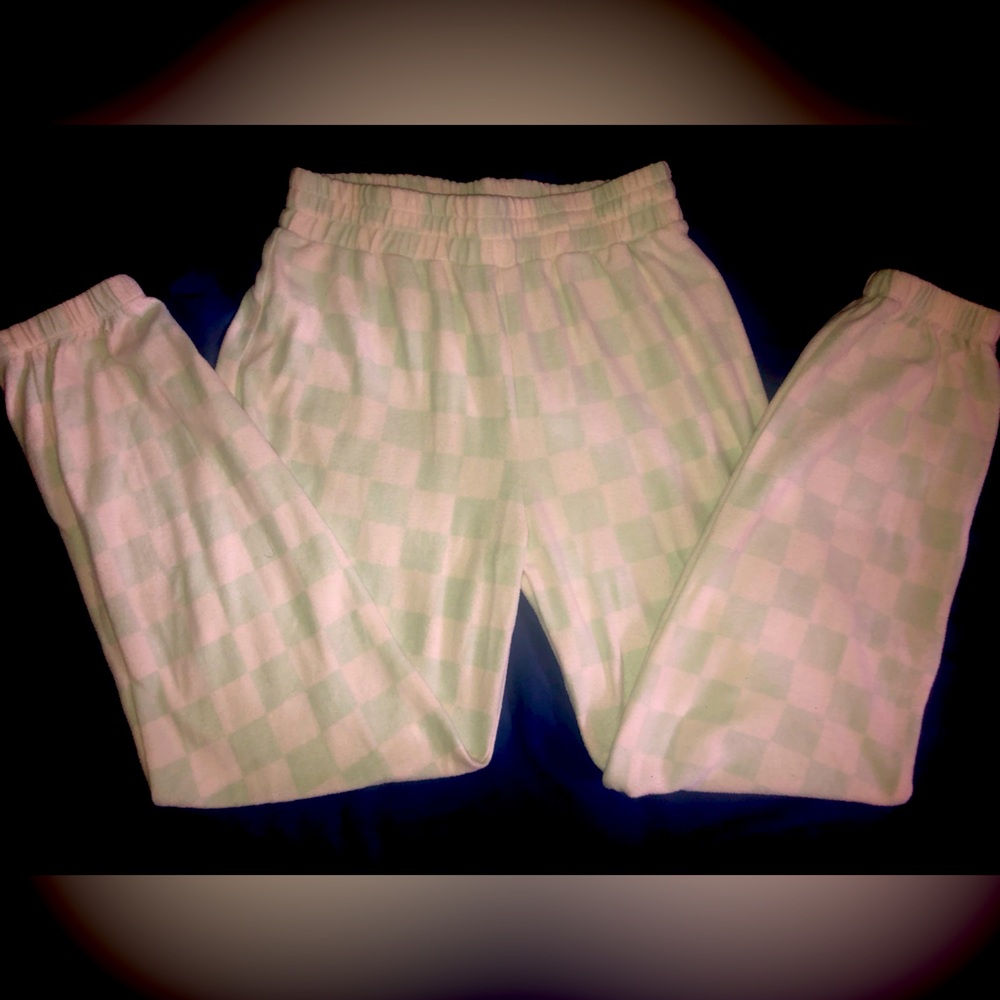 Checkered Joggers - super soft!!